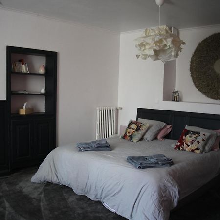 Le Clos Ayanna Cremieu Экстерьер фото